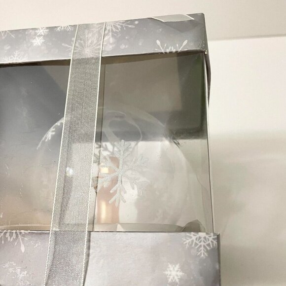 Schurman Retail Group Gingerbread Man Glass Ornament Flaws to Box - Picture 15 of 16